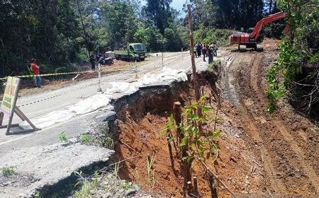 Pemerintah Tangani Jalan Longsor di Beutong Ateuh Nagan Raya Aceh