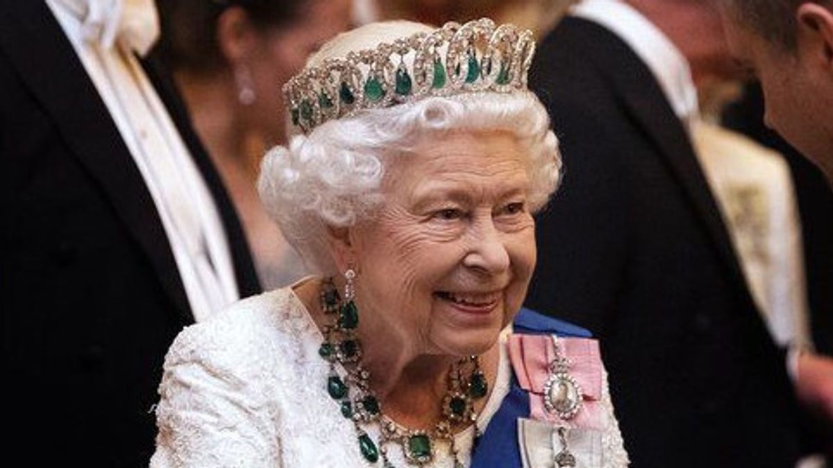 Istana Buckingham Inggris Buka Lowongan Admin Medsos Ratu Elizabeth