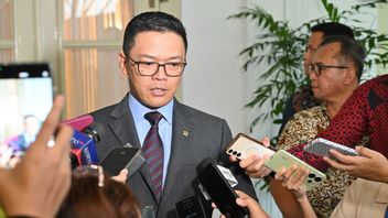 Hand over the Status of Indonesian Citizens in Cambodia to the Authorized Authorities, Foreign Minister Sugiono: What Matters is Service for Them