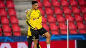Kembali Berlatih dengan Dortmund, Sancho Batal Gabung United?
