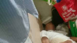 Jatuh dari Kasur Tak Mampu Berdiri, Penderita Stroke Terkunci di Dalam Kamarnya