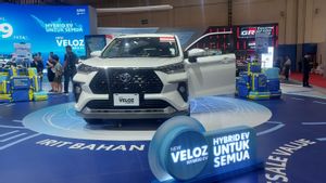Pesan Veloz Hybrid dengan Harga Spesial Rp299 Juta di GJAW 2025, Kapan Unit Dikirim?