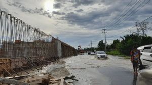 Jalan Provinsi di Kabupaten Bangka Tengah Tergenangi Banjir Sudah Tiga Hari