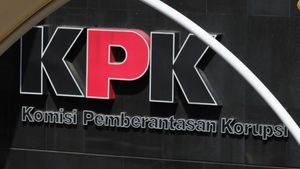 F-PDIP DPRの委員会IIのメンバーは、政治的資金の合法化を要求し、KPK:それは民主主義の食料品の病気です!