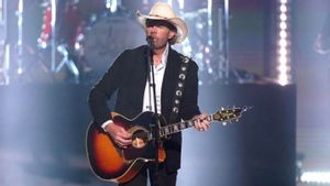 Bintang Musik Country Toby Keith Meninggal Dunia di Usia 62 Tahun
