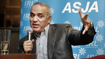 La Russie : la légende mondiale des échecs Garry Kasparov sur la liste des terroristes