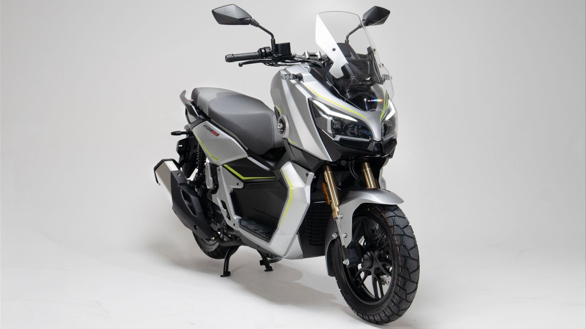 QJmotor Luncurkan Fort 250 Adventure CBS Seharga Rp46 Jutaan