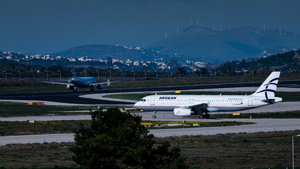 More And More Airlines Cancel Beirut Flights Amid Israel's Retaliatory Attacks