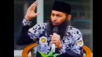 Ceramah Ustaz Syafiq Sebut Harta Azab Bagi Kafir Viral, Ferdinand: yang Penting Bantu si Miskin Apapun Agamanya