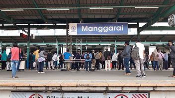 Pengguna KRL yang Transit di Stasiun Manggarai Tembus hingga 160.000 Orang dalam Sehari