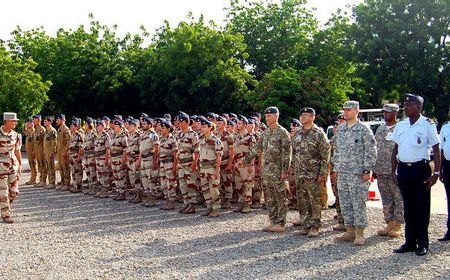 Prancis Pasang Badan untuk Militer Chad, Pemberontak Siap Dialog