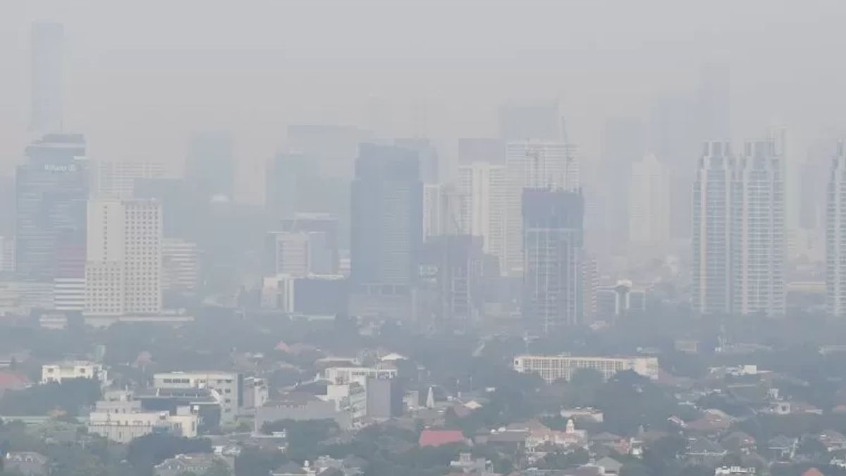首都の大気質の悪さについて、ヘル知事代行:ジャカルタの重さ