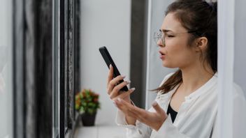 シムカードが検出されますが、信号はありません:原因とそれを克服する方法