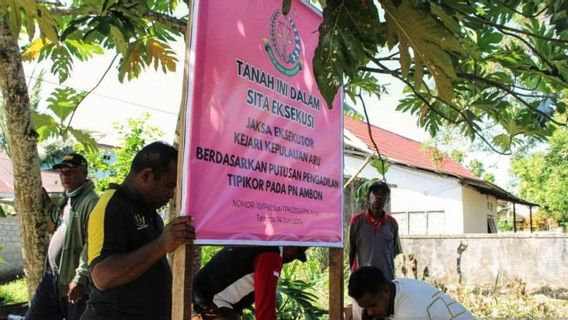 Kejati Maluku Sita Lahan Aset Terpidana Korupsi Pembangunan RS Dinkes Aru 2017