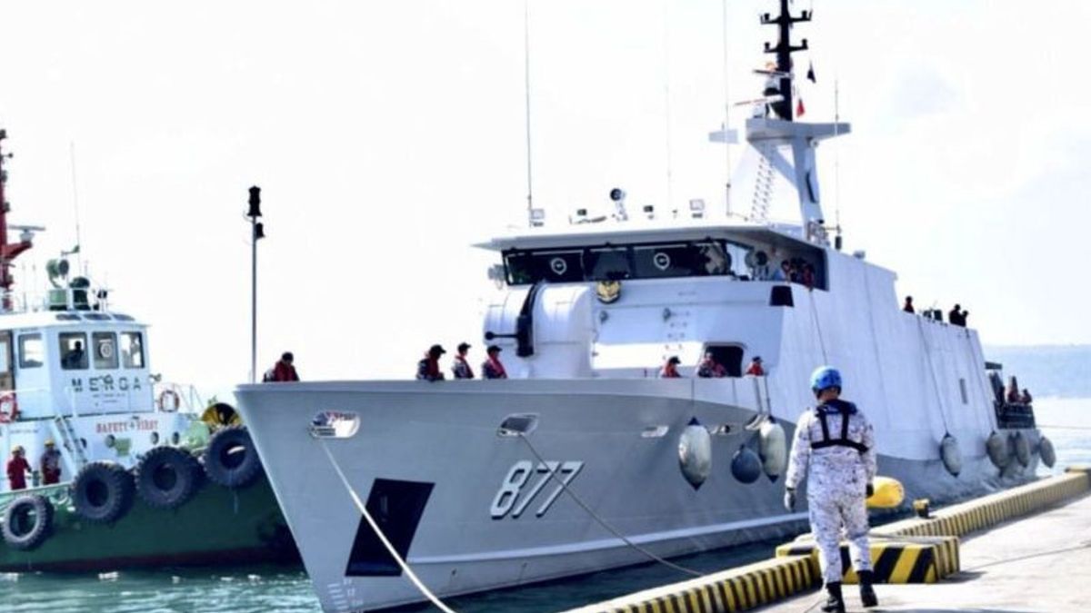 Deploy KRI Kakap-811, RI-Philippine Joint Patrol At Border 5'14 September