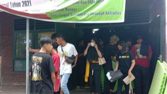 Latihan Silat di Gedung Milik Satpol PP Tulungagung Undang Kerumunan, Petugas Pemberi Izin Kena SP 1