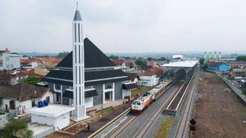 Sempat Tergenang Banjir, Jalur Kereta Api Stasiun Garut-Cibatu Sudah Kembali Normal