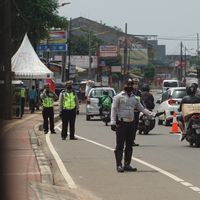 1.389 Pemudik dan 228 Travel Gelap Berhasil Diamankan