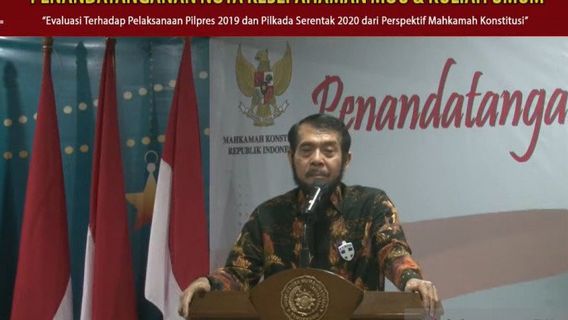 <i>Untold Story</i> Ketua MK Anwar Usman: Dihujat di Kampungnya Bima NTB Usai Menangkan Jokowi-Ma'ruf Amin