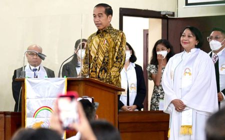 Jokowi Memang Pantas Sedih, Negeri ini Belum Bisa Jamin Kebebasan Beribadah