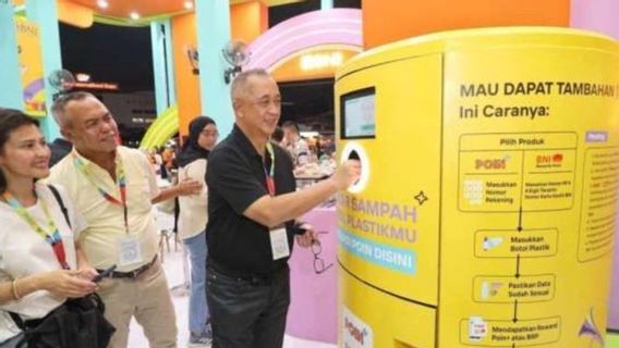 Di Java Jazz Festival 2024, BNI Beri Layanan Daur Ulang Plastik jadi Poin Plus