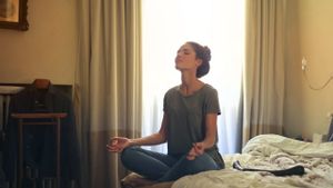 3 Teknik Meditasi di Pagi Hari yang Bantu Meredakan Stres