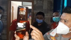 Polisi Bongkar Industri Rumahan Miras Impor Palsu dari Macallan hingga Red Label di Bogor
