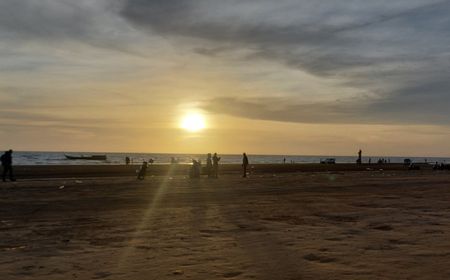 Sambut Kemeriahan PON XX Sambil Menikmati Indahnya Sunset di Pantai Imbuti Merauke