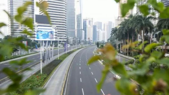 كبير الاقتصاديين في UGM يعتقد أن إندونيسيا لا تزال في مأمن من خطر الركود العالمي في عام 2023