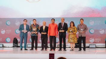MHU Raih Penghargaan ASEAN Coal Awards 2023 Kategori Pertambangan Batubara Skala Besar