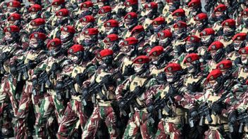 Presiden Prabowo Tekankan Kepemimpinan Teladan dan Profesionalisme pada HUT ke-80 TNI