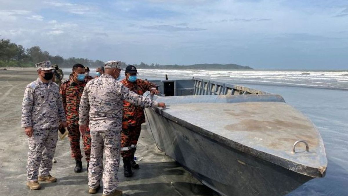 Six Corps De Bateau Coulé à Johor Bahru Rapatriés Par La Mer