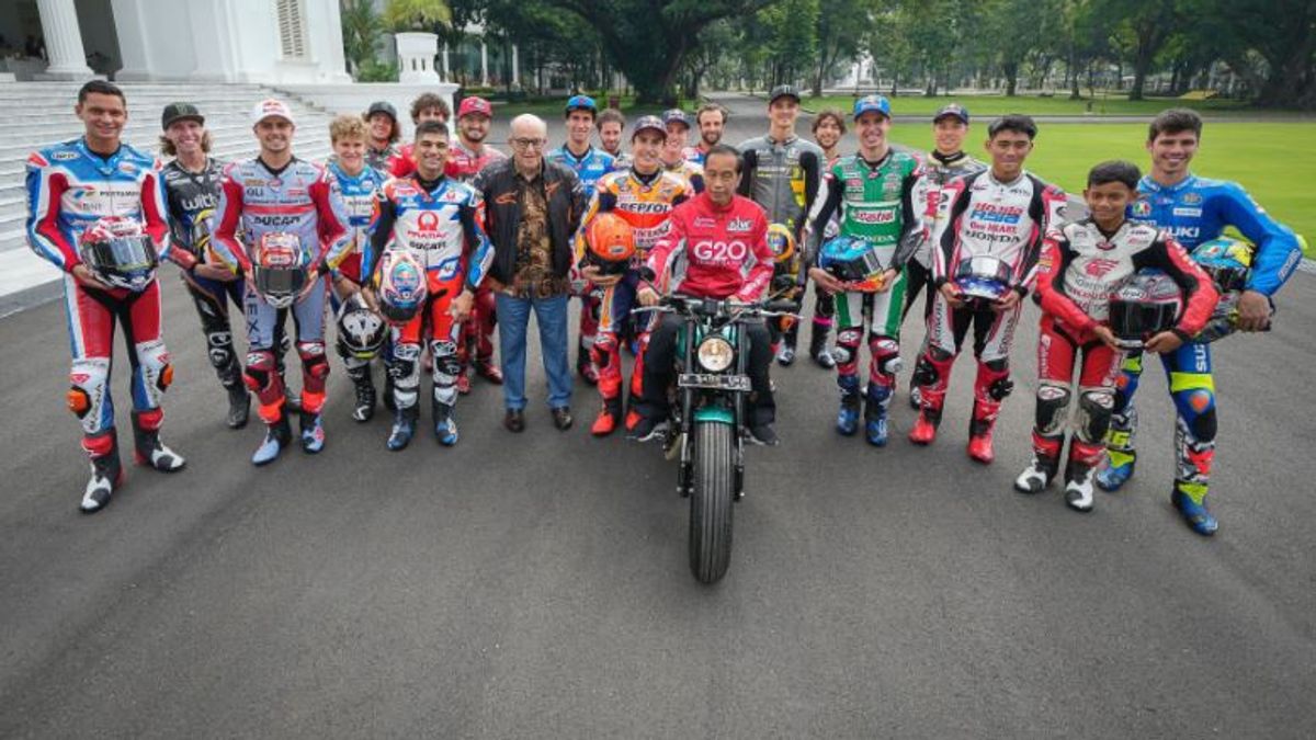 在雅加达与Jokowi总统和MotoGP赛车手游行会面后，Marquez，Nakagami和Bagnaia说：谢谢！