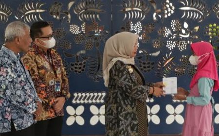 Bupati Sleman Minta Bansos Jangan Langsung Dihabiskan: Sisihkan untuk Kebutuhan Mendesak