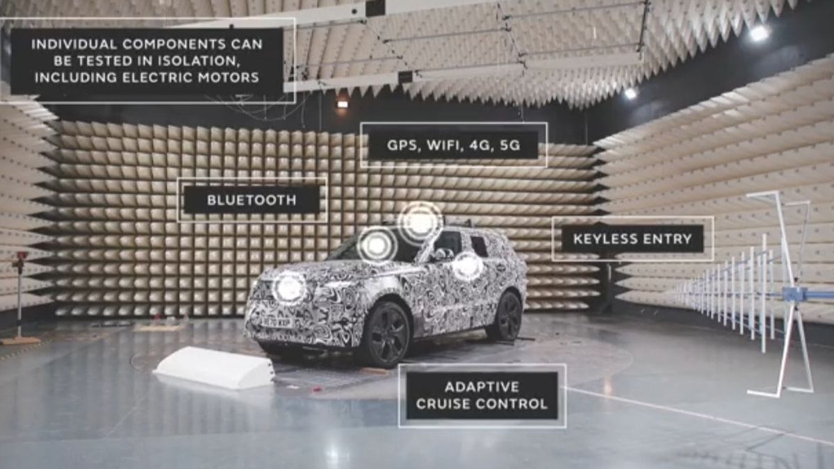 Jaguar Land Rover Buka Fasilitas Uji Kendaraan Listriknya di Inggris Menggunakan EMC