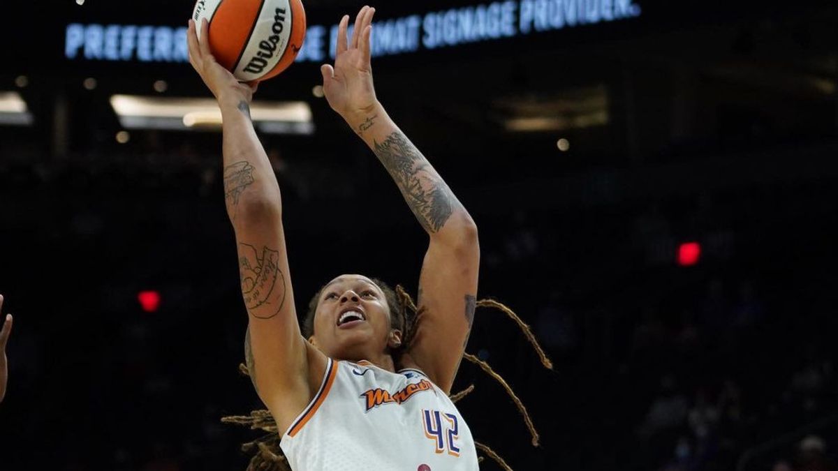 Why Are Brittney Griner And Athletes Using Cannabis To Treat Injuries?