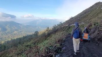 Ijen火山口TWA路线上失踪的登山者