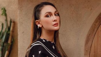 Luna Maya Makin Dekat dengan Maxime Bouttier, Aming Gemas