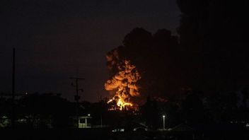 ゴルカールは、ペルタミーナシラカプタンク火災ダーティマインド、スーゾンで破壊活動の談話を呼び出します