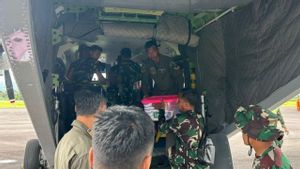TNI AL Kerahkan Pesawat Cassa Angkut 1,2 Ton Logistik untuk Korban Banjir Sibolga