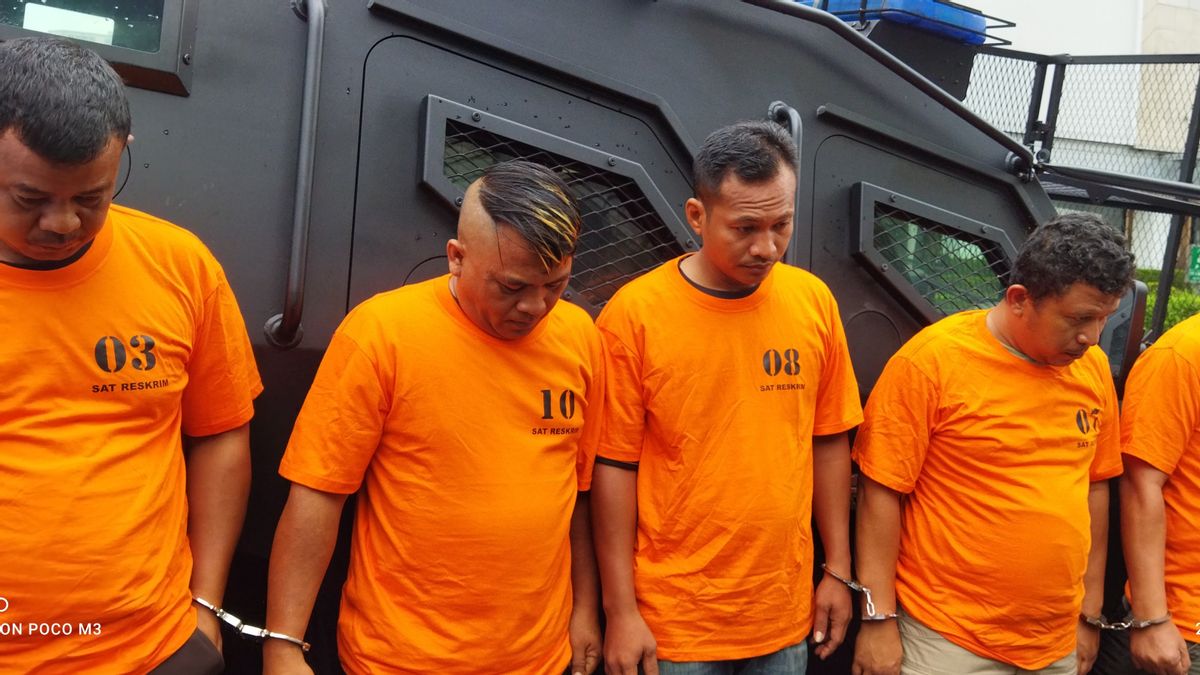 プラザインドネシアの前でサトポルPPギャングの5人のうちの1人は、IKBTコミュニティ組織のメンバーであることが判明しました