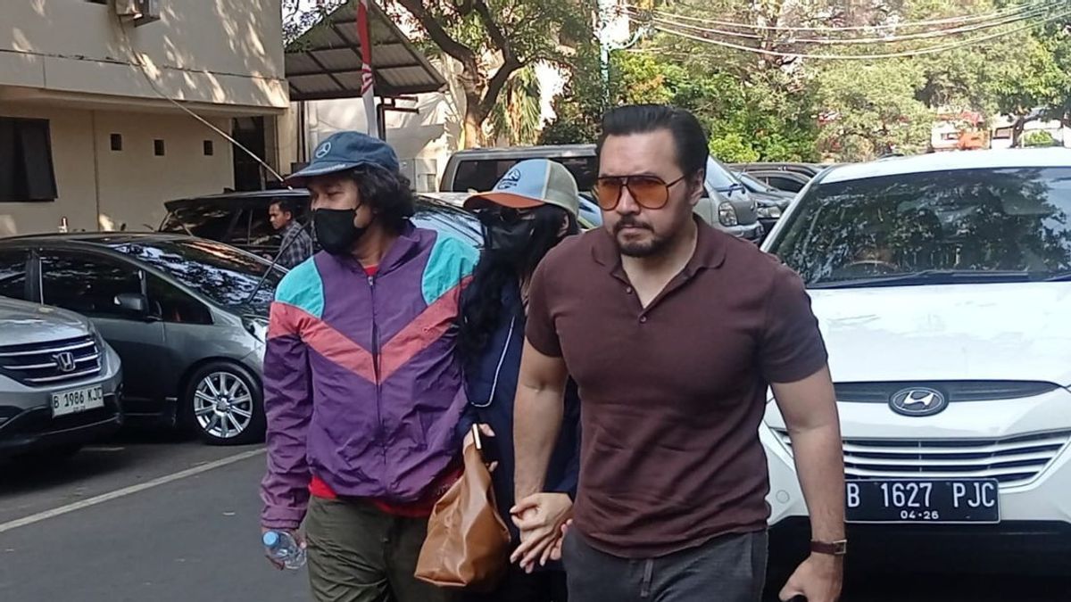 Dampingi Audrey Davis di Kasus Video Syur, David Bayu Didukung Warganet