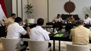 Sebelum Resmikan 80.000 Kopdes Merah Putih, Prabowo Bahas Isu Strategis di Ratas Kabinet