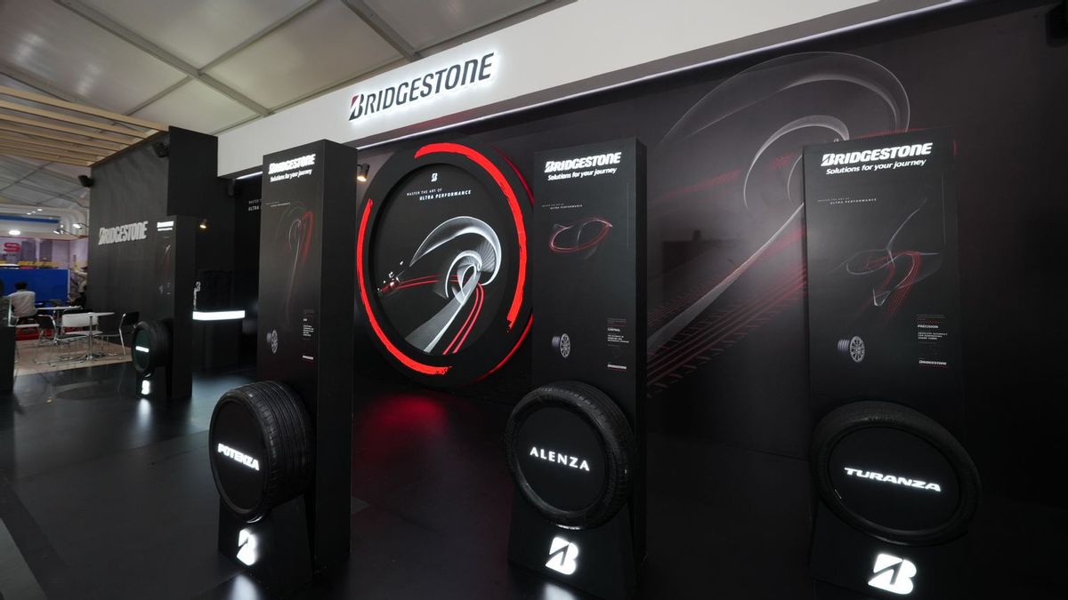 Bridgestone Indonesia di GIIAS 2024: Inovasi Produk, e-Motorsports, dan Promo Menarik