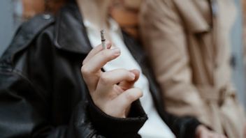 Merokok Dapat Picu Demensia, Risiko Meningkat Dua Kali Lipat!