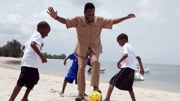Remembering Pele: Keep Moving Up Messages, Motivations, And Inspirations To Ends Of Life