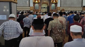 Residents Of Cianjur Hold Magical Prayers For Eril, Ridwan Kamil's Son