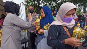 Nikmatnya Jadi Warga Jakarta, Distribusi Minyak Goreng 2 Kali Sepekan Supaya Tak Langka