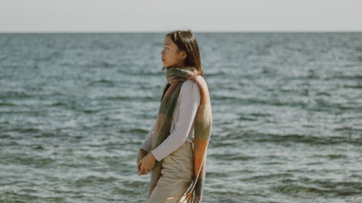 Understanding Summer SAD, Depressive Disorder Occurs During Summer And How To Overcome It