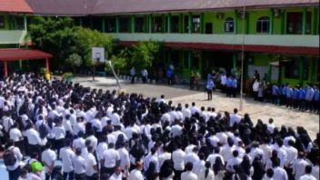 西爪哇PPDB高中制定新法规的Disdik,规则是指教育和文化部的决定